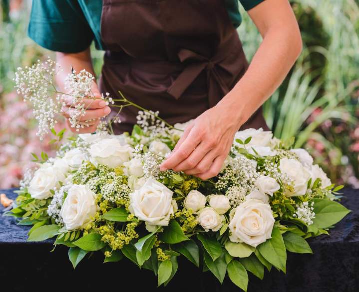 Vente de fleurs de deuil Doué-en-Anjou